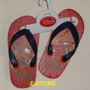 DISNEY CARS FLIP FLOPS SIZE 9-10 DISNEY STORE BRAND NEW